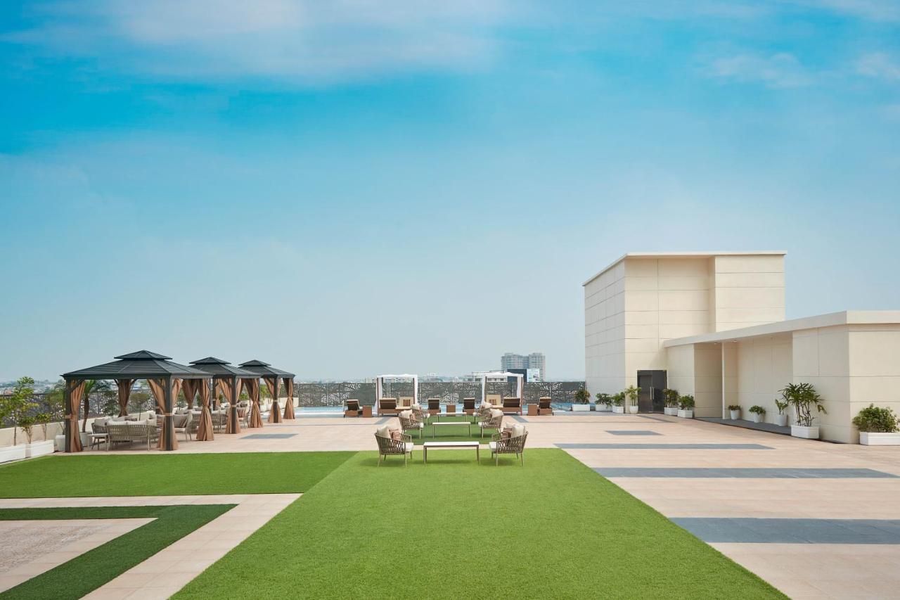 Doubletree By Hilton Βαρανάσι Εξωτερικό φωτογραφία