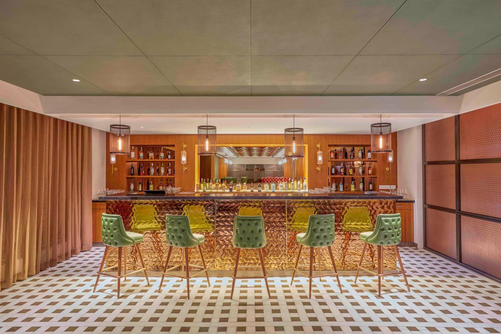 Doubletree By Hilton Βαρανάσι Εξωτερικό φωτογραφία