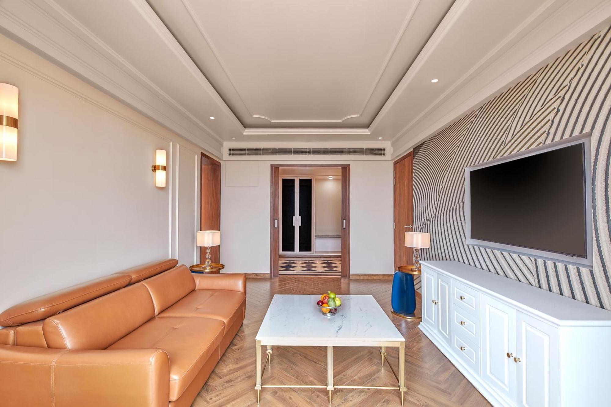Doubletree By Hilton Βαρανάσι Εξωτερικό φωτογραφία